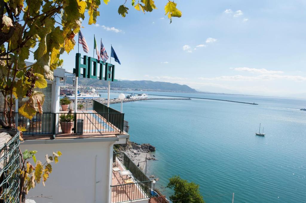 Hotel Bristol Vietri Exterior foto