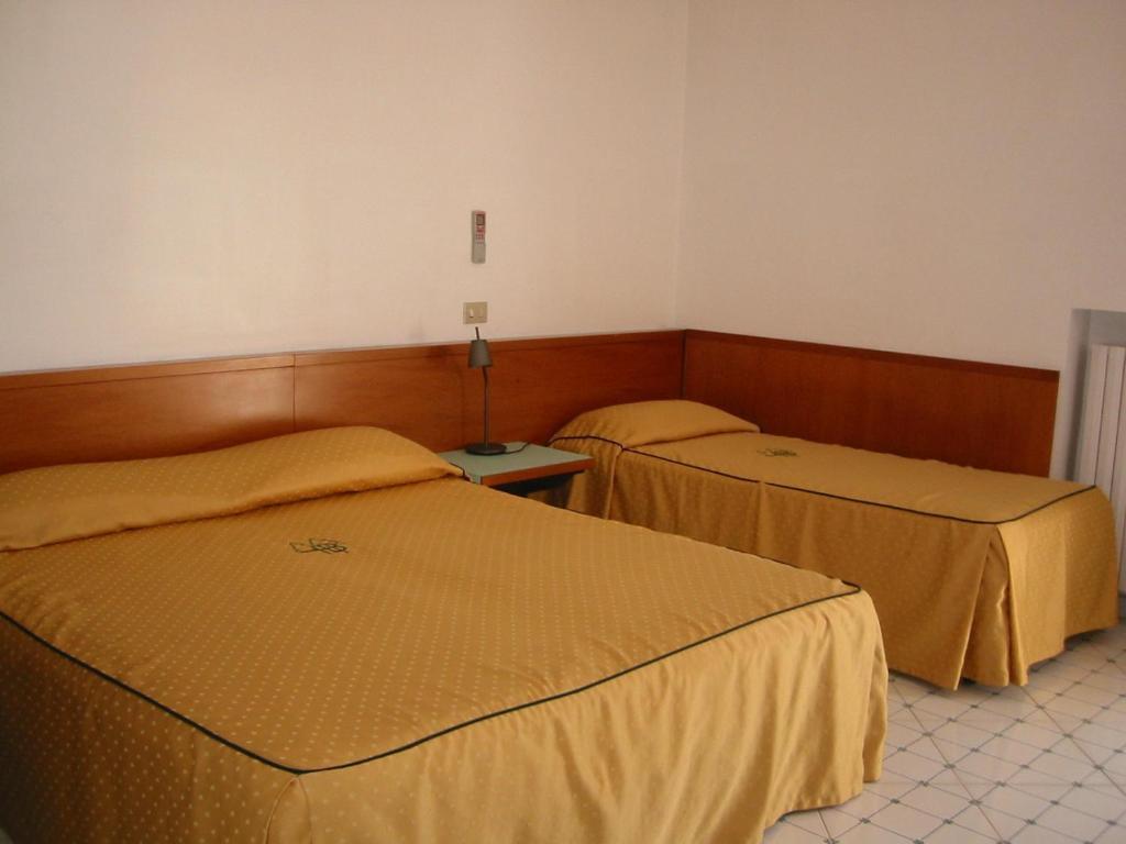 Hotel Bristol Vietri Cameră foto
